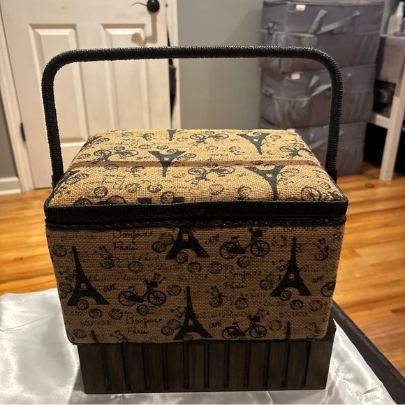 Source Unknown Eiffel Tower Sewing Box - Black and Tan - Picture 9 of 12